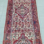 725 6571 ORIENTAL RUG